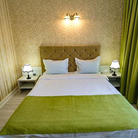 Floare De Iris Hotel Vama Veche Luaran gambar
