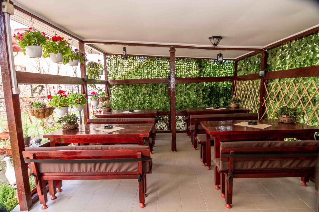 Floare De Iris Hotel Vama Veche Luaran gambar
