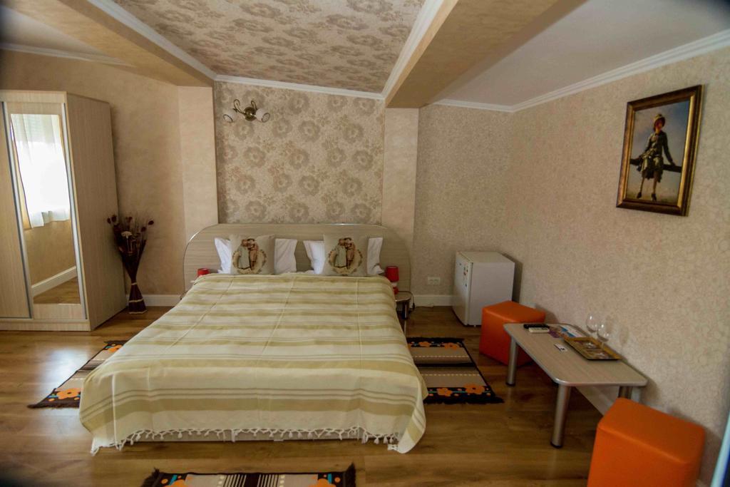 Floare De Iris Hotel Vama Veche Luaran gambar
