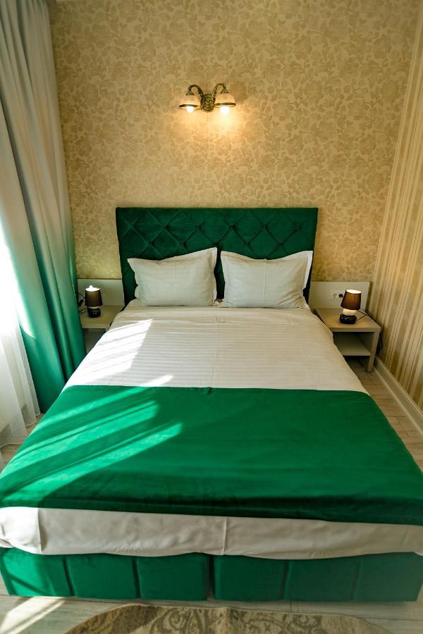Floare De Iris Hotel Vama Veche Luaran gambar